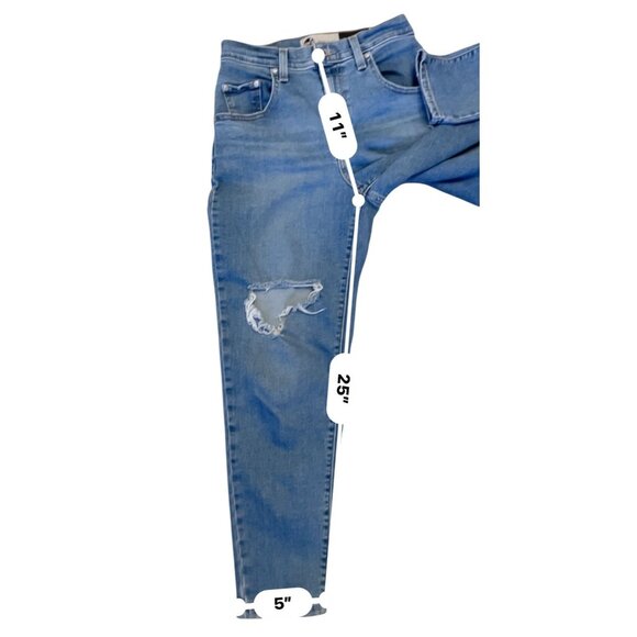 Levi's 26 x 27 Women's High Rise mom Jean distressed wedgie tapered - Picture 4 of 7